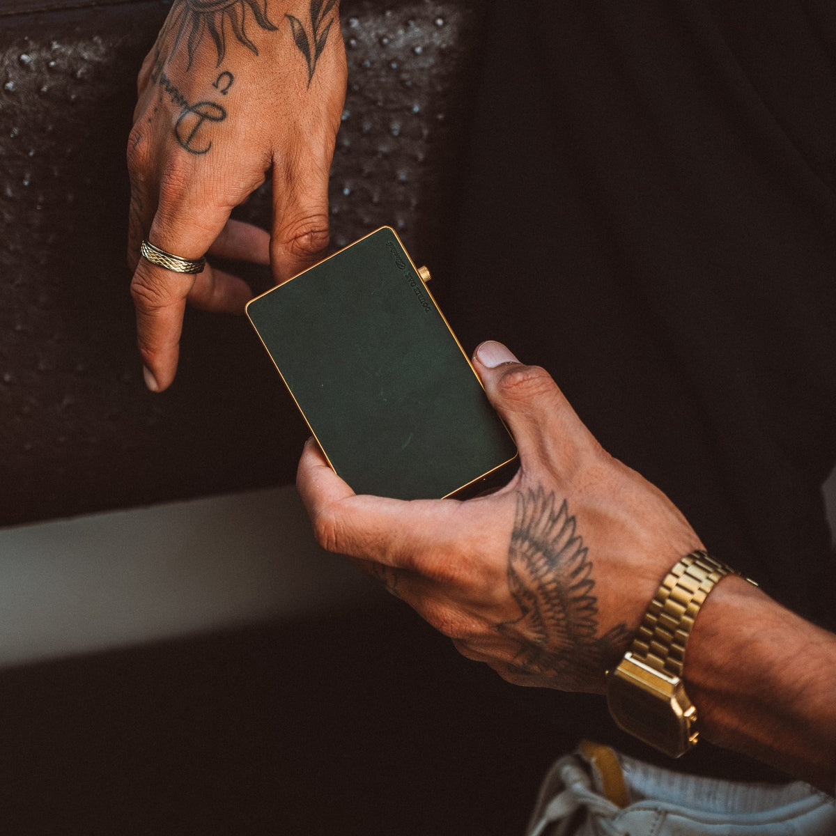 Double Oak Essentials Mod Wallet – Pop-Up Card Holder & Optional Attachments