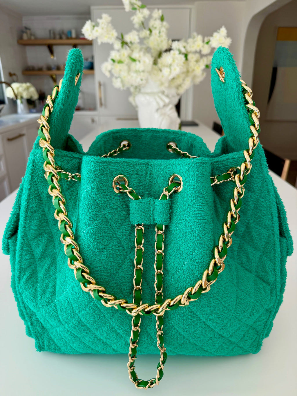Bayshore Bucket Medium - Kelly Green